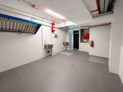 Sims Avenue (D14), Shop House #591839501
